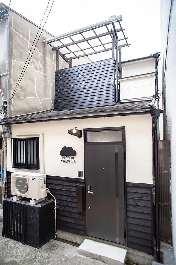 Mocomoco Nakazakicho Ōsaka 0*,